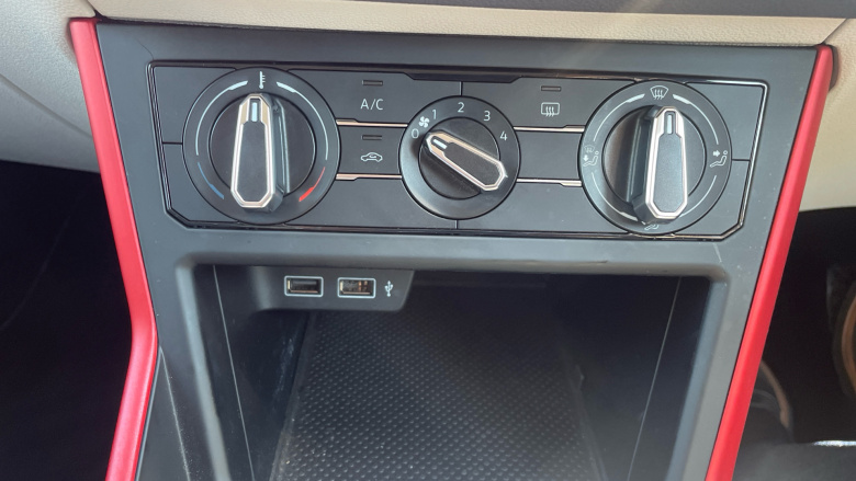 Volkswagen Polo 1.0 TSI 95 Beats 5dr DSG Petrol Hatchback